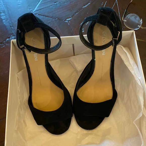 Shoes - Gianni Bini sandals size 8